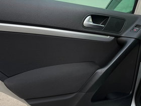 2015 Model Volkswagen Tiguan Dizel Transmision Manuale SUV - Crossover 230.000 km - Në Shitje | Foto 20