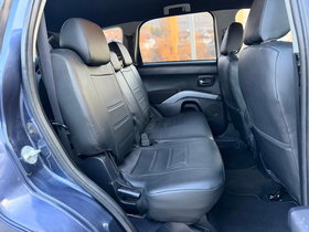 2008 Model Mitsubishi Outlander Diesel Manual Transmission SUV - Crossover 244,000 km - For Sale | Photo 12