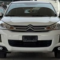 2015 Model E bardhë Citroen C4 SUV - Crossover Manuale 220000 km Në Shitje