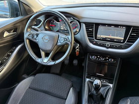 2019 Модел Opel Grandland X Дизел Рачен Менувач SUV - Кросовер 217.100 км - На Продажба | Фотографија 19