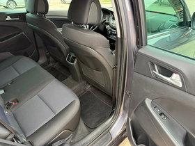 2015 Model Hyundai Tucson Diesel Automatic Transmission SUV - Crossover 171,400 km - For Sale | Photo 19