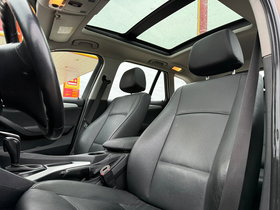 2010 Model BMW X1 Diesel Automatic Transmission SUV - Crossover 232,000 km - For Sale | Photo 11