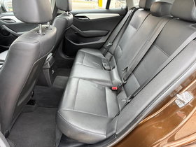 2010 Model BMW X1 Diesel Automatic Transmission SUV - Crossover 232,000 km - For Sale | Photo 12