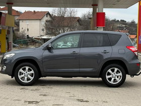 2011 Model Toyota RAV4 Dizel Transmision Manuale SUV - Crossover 213.000 km - Në Shitje | Foto 6