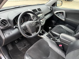 2011 Model Toyota RAV4 Dizel Transmision Manuale SUV - Crossover 213.000 km - Në Shitje | Foto 9