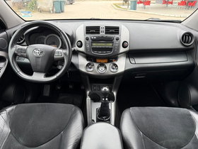 2011 Model Toyota RAV4 Dizel Transmision Manuale SUV - Crossover 213.000 km - Në Shitje | Foto 13