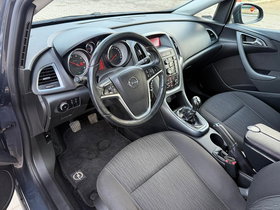 2012 Model Opel Astra Diesel Manual Transmission Hatchback 237,500 km - For Sale | Photo 8
