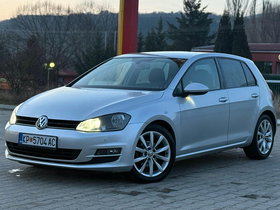 2013 Model Volkswagen Golf Diesel Automatic Transmission Hatchback 220,600 km - For Sale