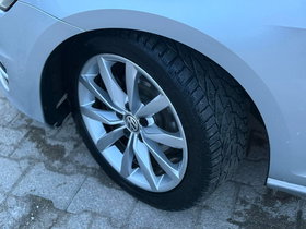 2013 Model Volkswagen Golf Diesel Automatic Transmission Hatchback 220,600 km - For Sale | Photo 7
