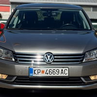 2013 Model Gri Volkswagen Passat Sedan Manuale 209700 km Në Shitje