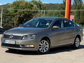 2013 Model Volkswagen Passat Diesel Manual Transmission Sedan 209,700 km - For Sale | Photo 2