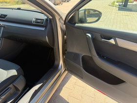 2013 Model Volkswagen Passat Diesel Manual Transmission Sedan 209,700 km - For Sale | Photo 16