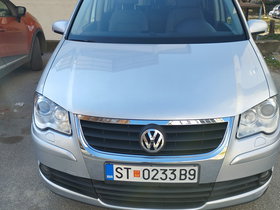 2007 Model Volkswagen Touran Petrol Automatic Transmission Hatchback 224,000 km - For Sale | Photo 8