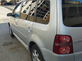 2007 Model Volkswagen Touran Petrol Automatic Transmission Hatchback 224,000 km - For Sale | Photo 9