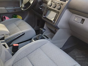 2007 Model Volkswagen Touran Petrol Automatic Transmission Hatchback 224,000 km - For Sale | Photo 11