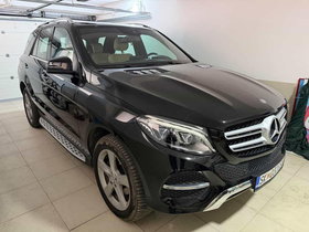 2017 Model Mercedes-Benz GLE Diesel Automatic Transmission SUV - Crossover 220,000 km - For Sale | Photo 3