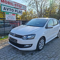 2012 Модел Бела Volkswagen Polo Хечбек Рачен 220000 км На Продажба