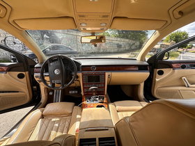 2006 Model Volkswagen Phaeton Diesel Automatic Transmission Sedan 300,000 km - For Sale | Photo 4