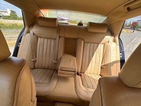 2006 Model Volkswagen Phaeton Diesel Automatic Transmission Sedan 300,000 km - For Sale | Photo 5