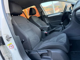 2010 Model Volkswagen Golf Diesel Manual Transmission Hatchback 229,000 km - For Sale | Photo 12