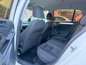 2010 Model Volkswagen Golf Diesel Manual Transmission Hatchback 229,000 km - For Sale | Photo 14