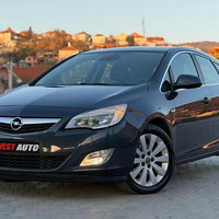 2011 Model Opel Astra Diesel Manual Transmission Hatchback 187,000 km - For Sale