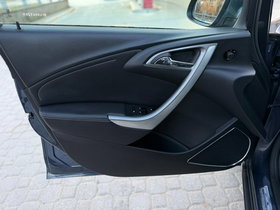 2011 Model Opel Astra Diesel Manual Transmission Hatchback 187,000 km - For Sale | Photo 17