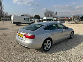 2010 Model Audi A5 Diesel Automatic Transmission Hatchback 215,000 km - For Sale | Photo 8