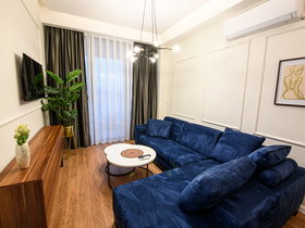 Skopje Centar, 2 Rooms, 60 m² Luxury Furnished Apartment - Daily Rental | Photo 4