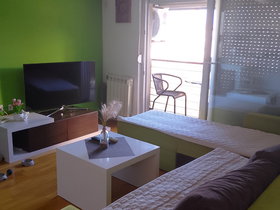 Skopje Aerodrom, 2 Rooms, 48 m² Furnished Apartment - For Sale | Photo 2