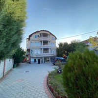 Скопје Бутел: 9-собен 500 m² Наместен Куќа - На Продажба