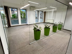 Üsküp Merkez, 4 Oda, 111 m² Eşyasız Ticari Mülk - Kiralık | Fotoğraf 5