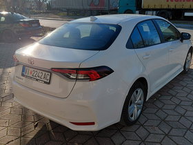 2025 Model Toyota Corolla Benzinë Transmision Manuale Hatchback 3.000 km - Qira Ditore | Foto 5