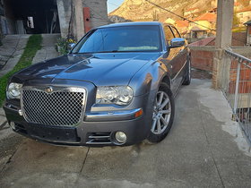 2006 Model Chrysler 300 C Diesel Automatic Transmission Hatchback 170,000 km - For Sale | Photo 3