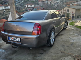 2006 Model Chrysler 300 C Diesel Automatic Transmission Hatchback 170,000 km - For Sale | Photo 5