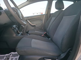 2010 Модел Ford Fiesta Дизел Рачен Менувач Хечбек 220.000 км - На Продажба | Фотографија 10