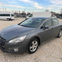 2012 Model Blu Peugeot 508 Hatchback Manuale 180000 km Në Shitje