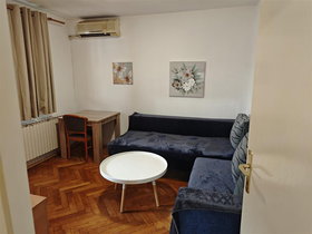 Shkup Aerodrom, 2 Dhoma, 44 m² Me mobilim Apartament - Qira Mujore
