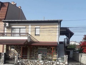 Üsküp Aerodrom, 4 Oda, 181 m² Eşyasız Müstakil Ev - Satılık