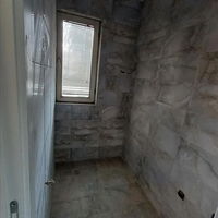 Skopje Gazi Baba: 3-room 96 m² Unfurnished Apartment - For Sale