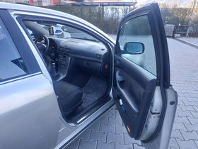 2007 Модел Toyota Avensis Дизел Рачен Менувач Седан 225.000 км - На Продажба | Фотографија 6