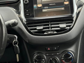 2017 Model Peugeot 2008 Diesel Manual Transmission SUV - Crossover 168,000 km - For Sale | Photo 13