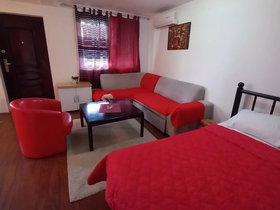 Skopje Kisela Voda, 1 Rooms, 33 m² Furnished Detached House - Daily Rental | Photo 5