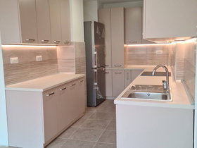 Shkup Qendër, 3 Dhoma, 86 m² Pa mobilim Apartament - Në Shitje | Foto 4