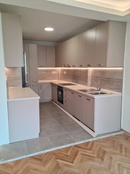 Flat for Sale in Skopje Centar – 3 rooms 86 m² 206.400 € | 22.03.2026 | Photo 1