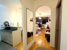 Shkup Qendër, 2 Dhoma, 50 m² Me mobilim Apartament - Me Qira | Foto 2