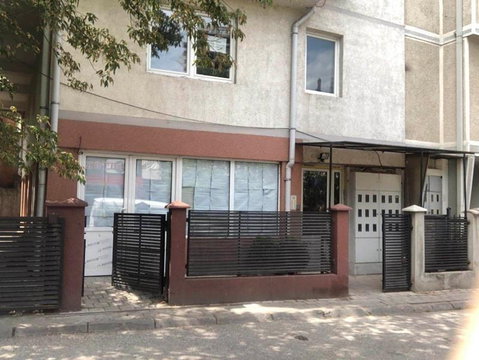 Üsküp Merkez Kiralık Dükkan – 2 oda 230 m² 1.000 € | 22.04.2026 | Fotoğraf 1
