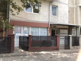 Üsküp Merkez, 2 Oda, 230 m² Eşyasız Ticari Mülk - Kiralık