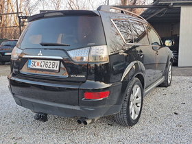 2011 Model Mitsubishi Outlander Dizel Transmision Manuale SUV - Crossover 216.400 km - Në Shitje | Foto 3