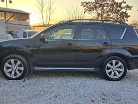 2011 Model Mitsubishi Outlander Dizel Transmision Manuale SUV - Crossover 216.400 km - Në Shitje | Foto 5